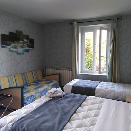 Logis Hotel Des Voyageurs Restaurant La Bonne Tabl'Hay Ливрон-сюр-Дром Экстерьер фото