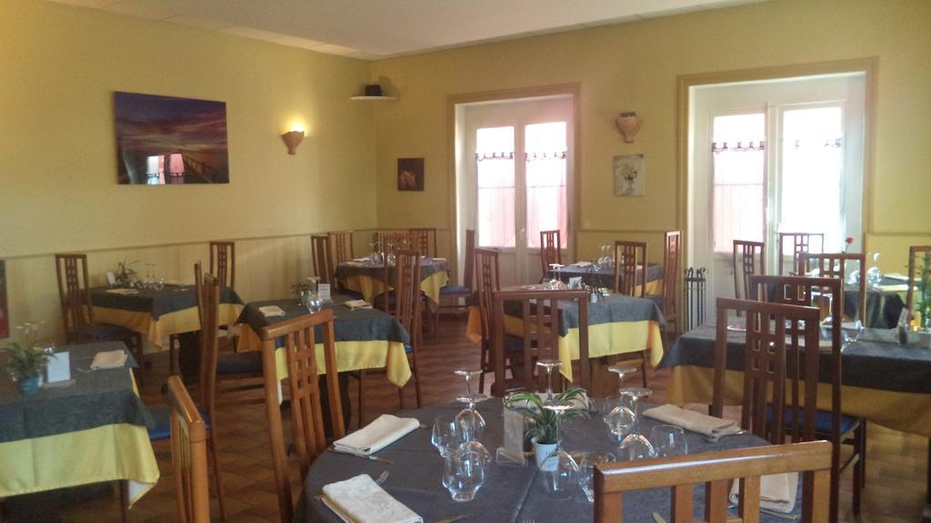 Logis Hotel Des Voyageurs Restaurant La Bonne Tabl'Hay Ливрон-сюр-Дром Экстерьер фото