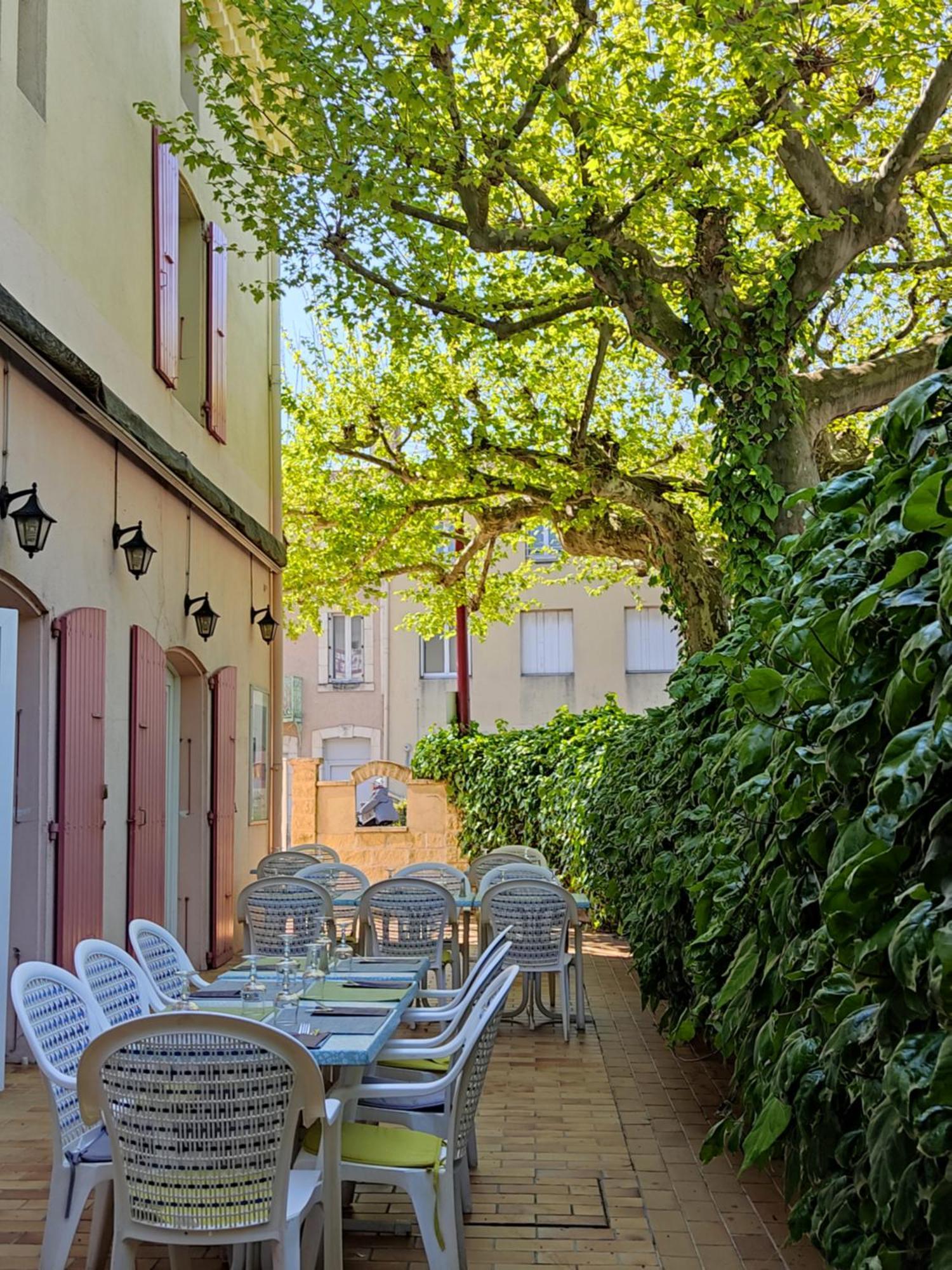 Logis Hotel Des Voyageurs Restaurant La Bonne Tabl'Hay Ливрон-сюр-Дром Экстерьер фото